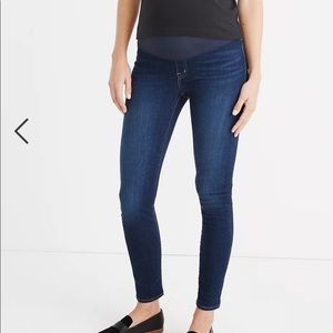 Madewell Maternity skinny jeans in Hayes wash